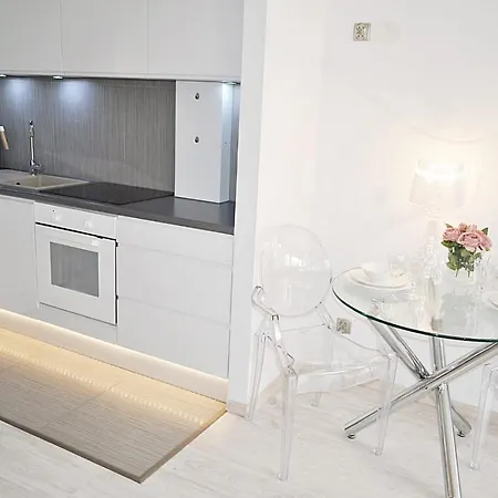 Daire Golden View Varşova