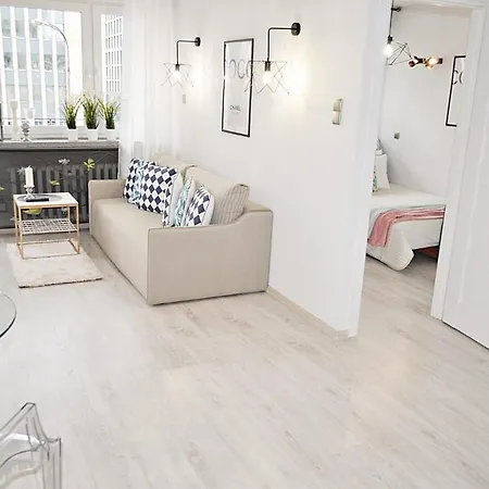 Golden View Варшава