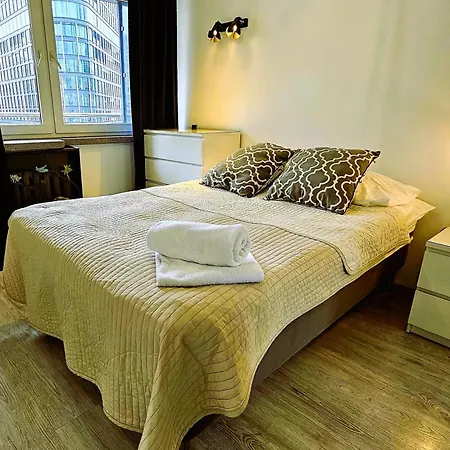 Apartament Golden View *